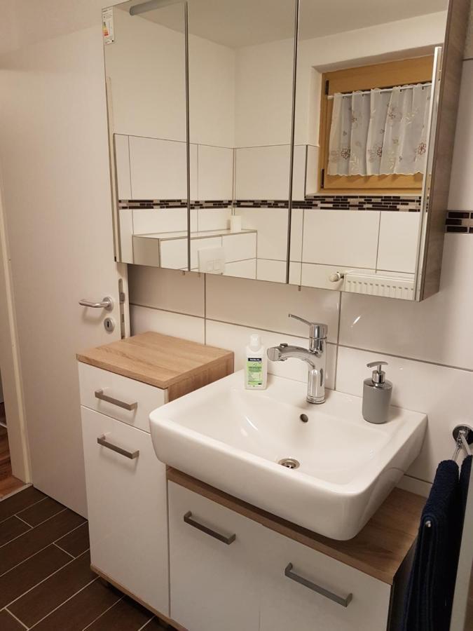 Ferienwohnung- Sarah Hahnstatten Екстер'єр фото